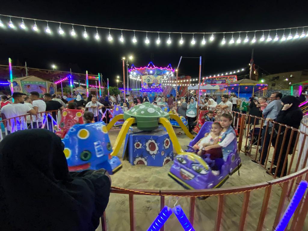 سعادة الاطفال بحديقة صنعاء