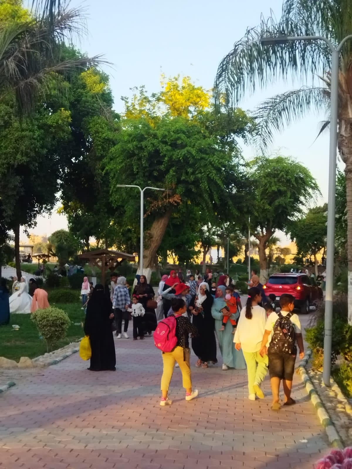 احتفالات العيد في القناطر