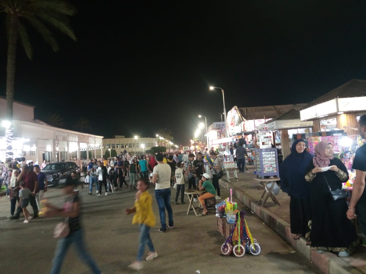 التنزه في شوارع رأس البر (3)
