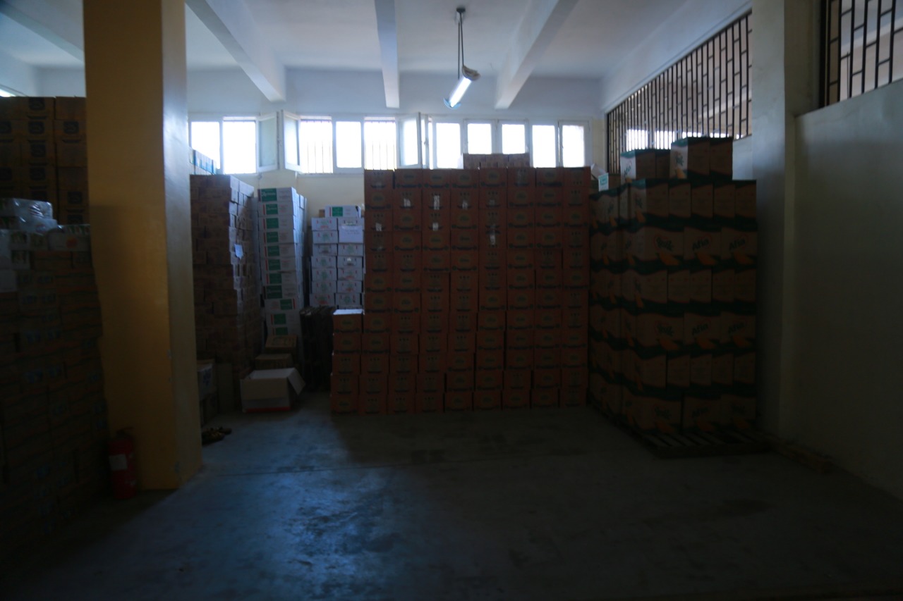 محافظ كفر الشيخ يتفقد منافذ بيع السلع الغذائية  (5)