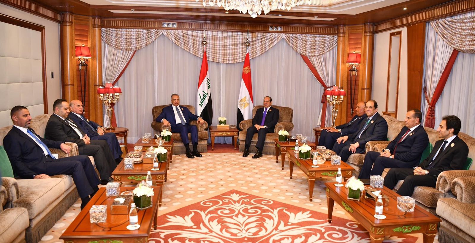 لقاء الرئيس السيسى مع ريس وزراء العراق