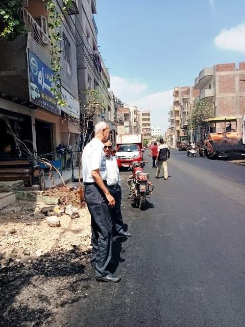 الإنتهاء من رصف شارع عرابى بكفر صقر  (1)