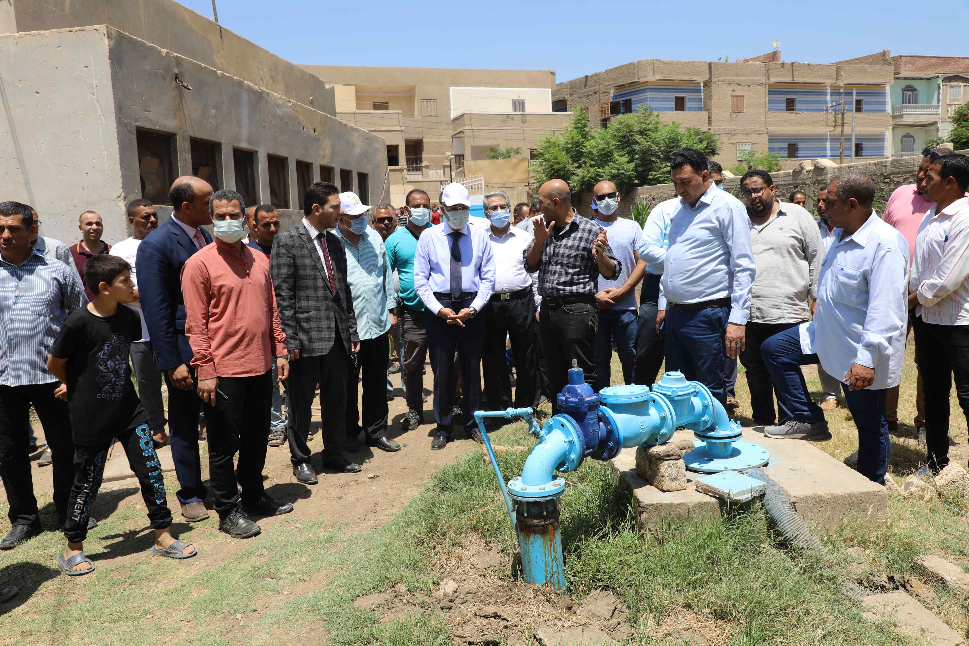 محافظ المنيا يتفقد مشروعات حياة كريمة بقري مركز أبوقرقاص محافظ المنيا يتفقد مشروعات حياة كريمة بقري مركز أبوقرقاص