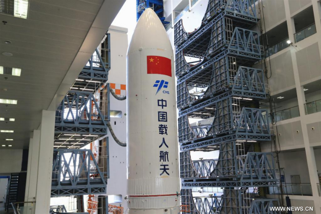 الصاروخ الصيني  (2)