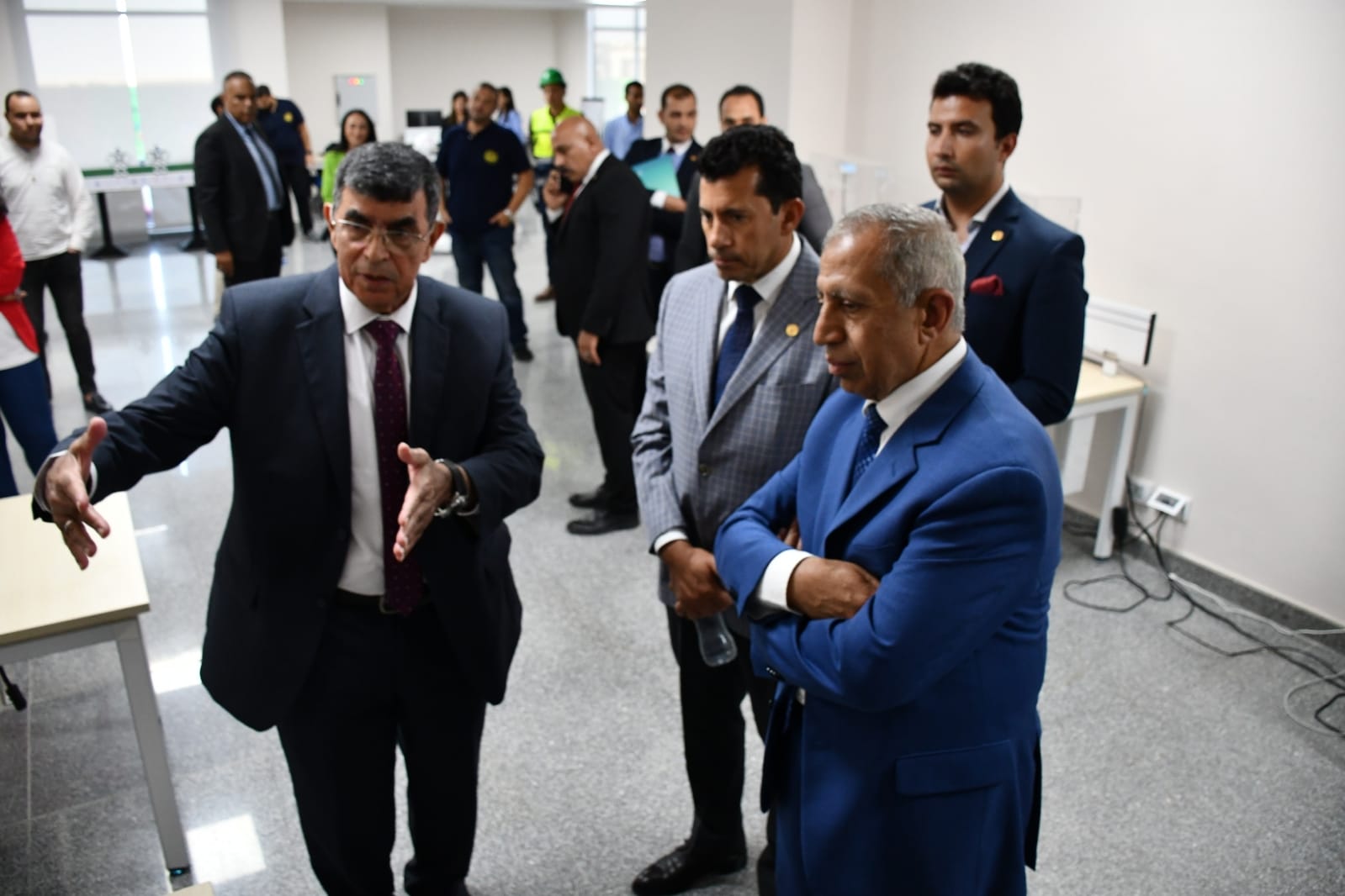 وزير الشباب والرياضة يتفقد مبنى الأكاديمية العربية بالعلمين الجديدة (11)