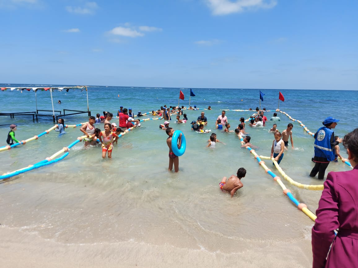 افتتاح شاطئ رسمى للمكفوفين بالإسكندرية (6)