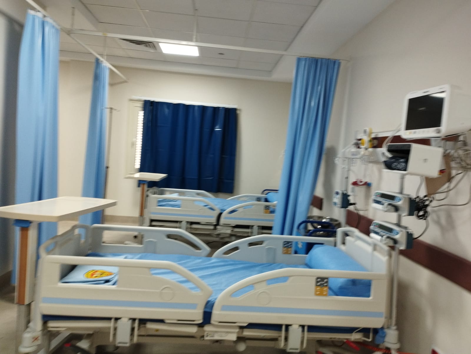 مستشفى العاشر من رمضان الجامعى (9)