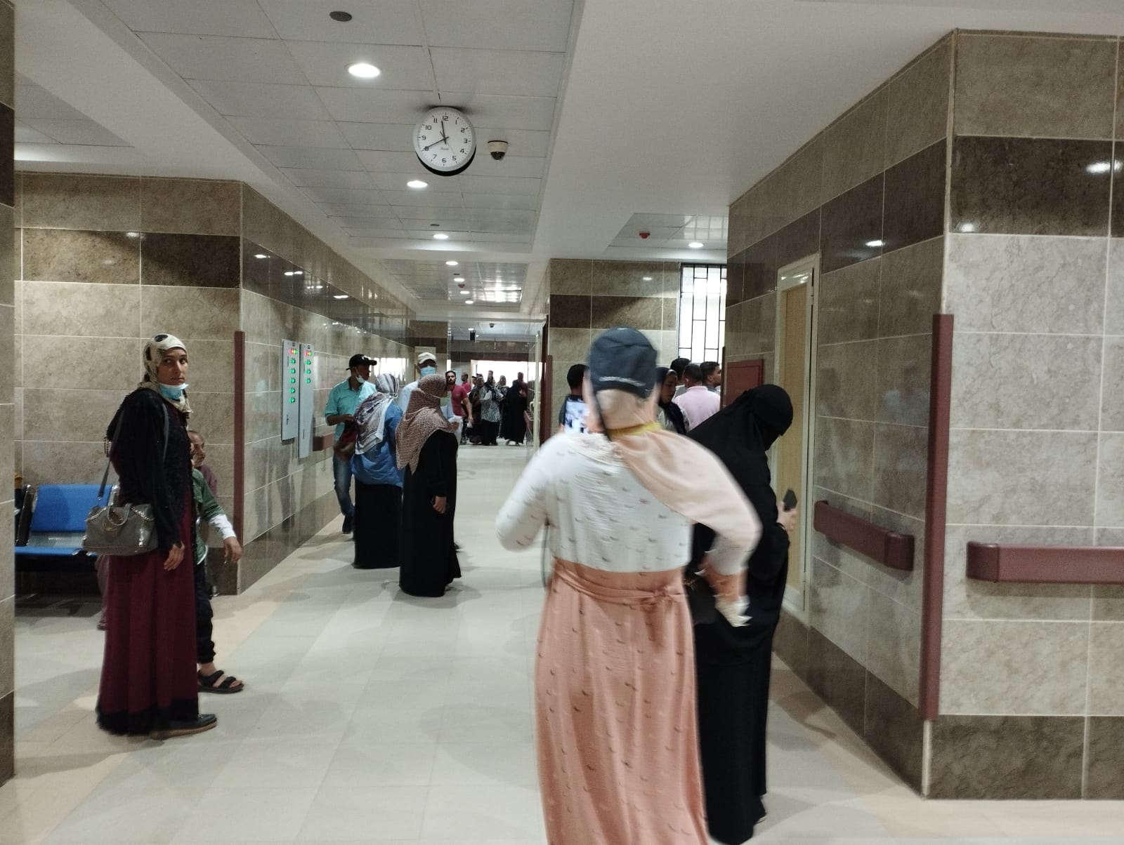 مستشفى العاشر من رمضان الجامعى (19)