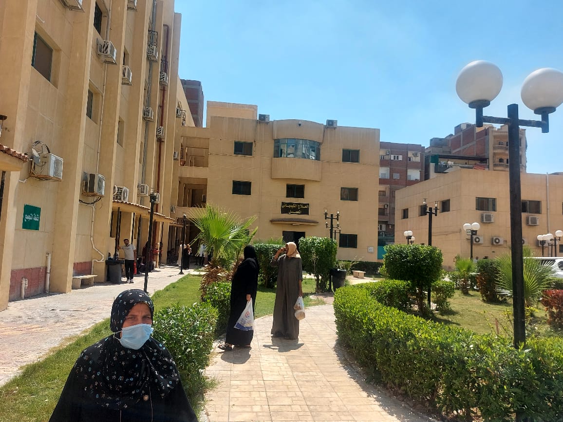 وزير التعليم العالى يتفقد مستشفى أورام الإسماعيلية (14)
