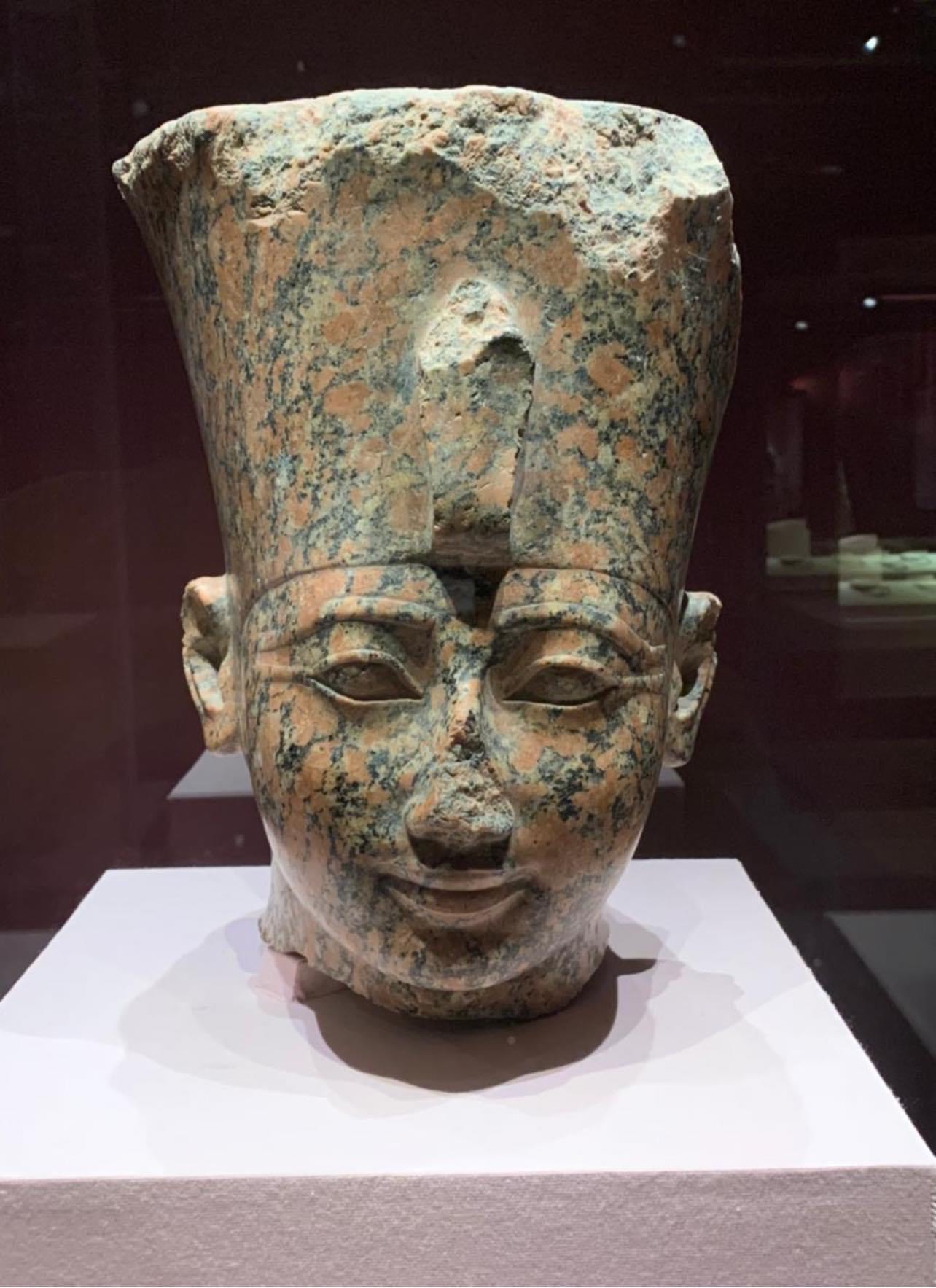  الرأس الملكية للملك تحتمس الثالث بمتحف اثار الغردقة  (3)