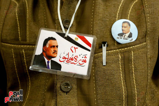 مواطنون يحيون ذكرى ثورة 23 يوليو أمام ضريح عبد الناصر (24)