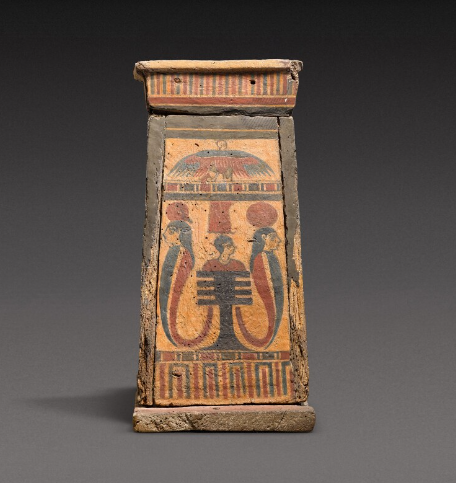 بيع صندوق خشبى يعود للعصر البطلمى فى مزاد عالمى