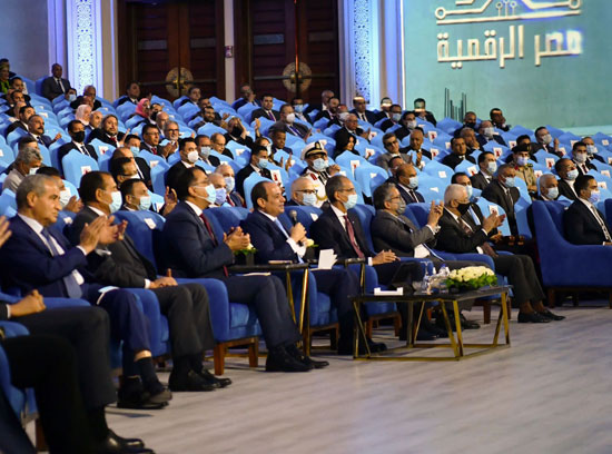 الرئيس السيسي يشهد إطلاق منصة مصر الرقمية (7)