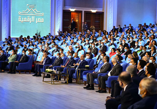الرئيس السيسي يشهد إطلاق منصة مصر الرقمية (2)