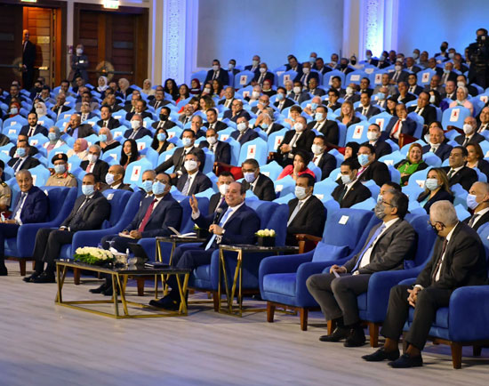 الرئيس السيسي يشهد إطلاق منصة مصر الرقمية (3)