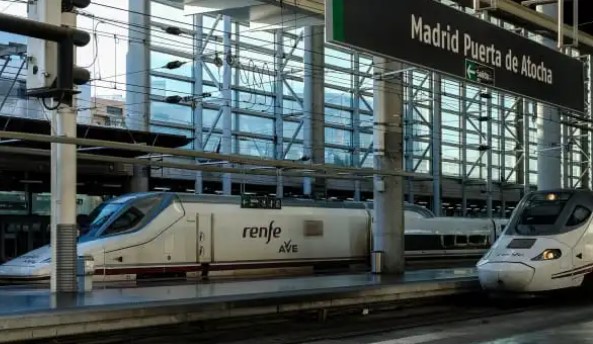 قطار فائق السرعة فى إسبانيا 