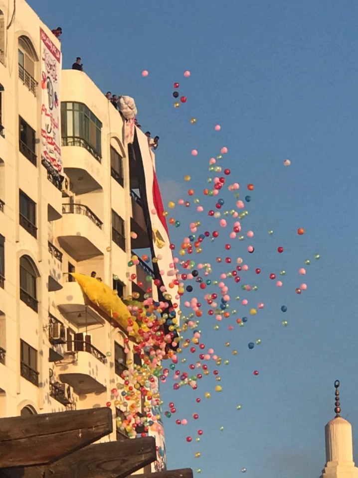 البالونات في سماء بورسعيد