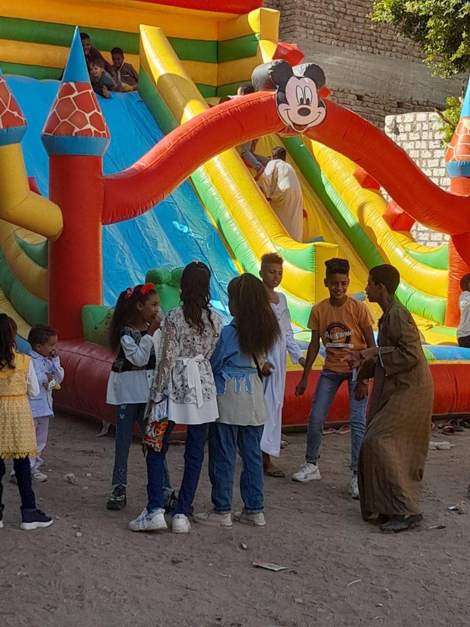 مراكز الشباب بالطود تستقبل الأطفال مع أول أيام عيد الأضحى المبارك (2)