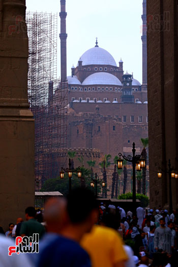 المصلين بمسجد السلطان حسن (32)