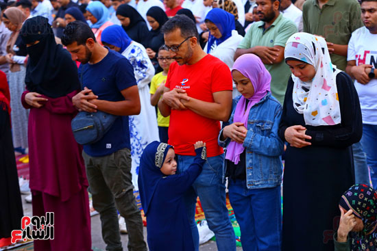  صلاة عيد الاضحى بمسجد مصطفى محمود (14)