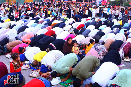  صلاة عيد الاضحى بمسجد مصطفى محمود (4)