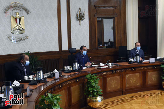 اجتماع مجلس المحافظين  (2)