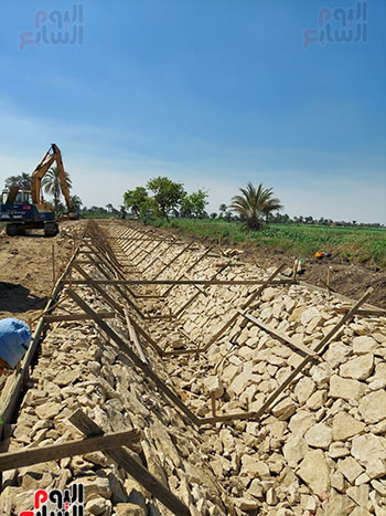 مشروعات-عملاقة-لتأهيل-المجاري-المائية-بالفيوم-(6)
