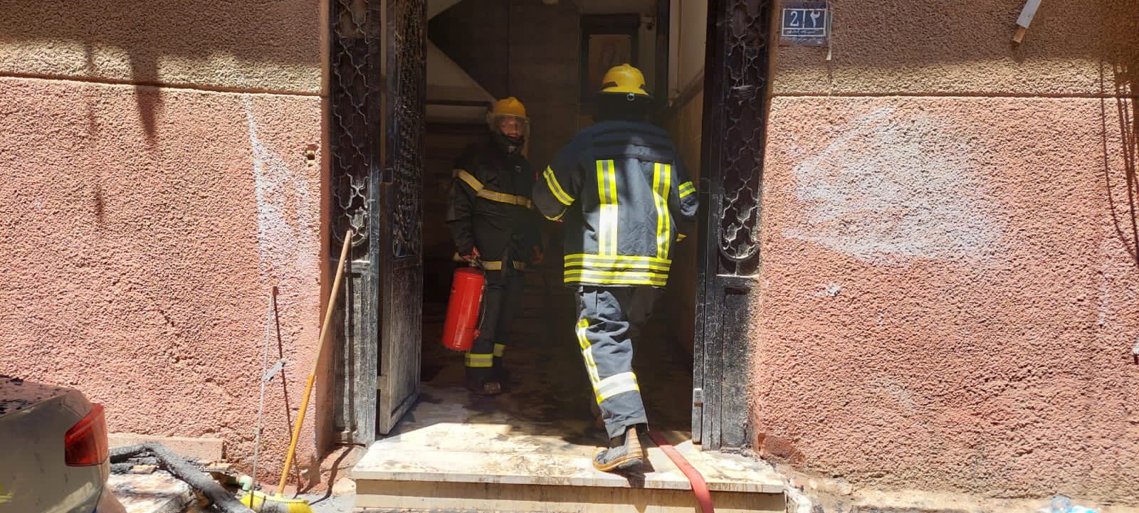 بطولة رجال الإطفاء فى حريق كنيسة أبو سيفين بالمنيرة  (1)