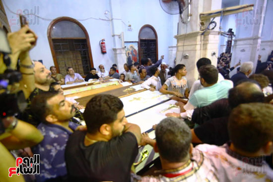 صلاة الجُناز على ضحايا حريق كنيسة أبو سيفين (37)