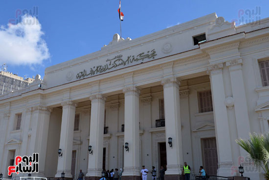 رئيس الوزراء يتفقد المحكمة الابتدئية بالاسكندرية (3)