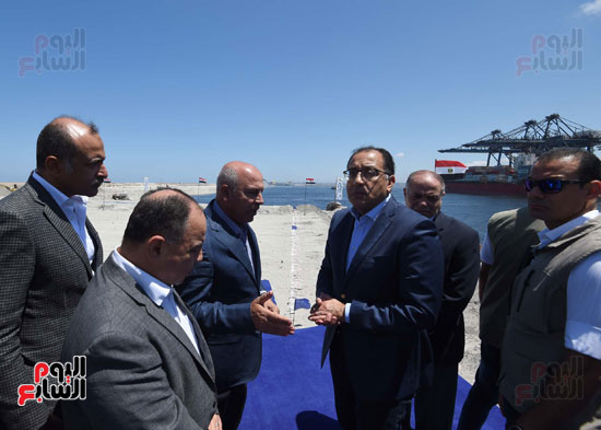 رئيس الوزراء يتفقد ميناء الدخيلة بالاسكندرية ‎‎ (26)