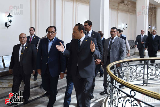 رئيس الوزراء يتفقد المحكمة الابتدئية بالاسكندرية (11)