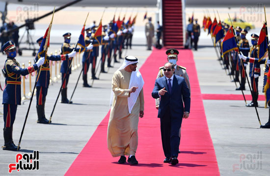 الرئيس السيسي يستقبل الشيخ محمد بن زايد آل نهيان رئيس الإمارات (1)