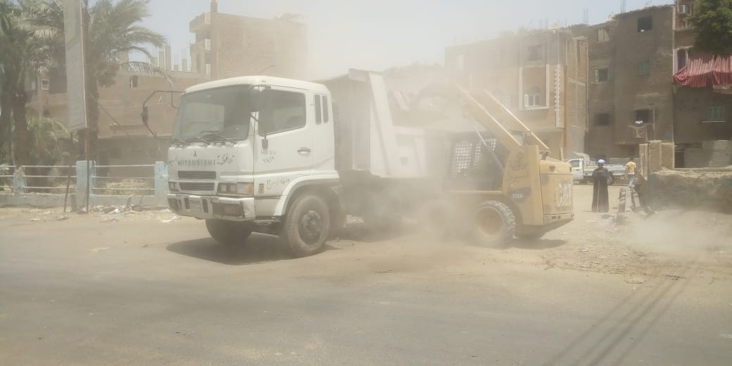 حملة لوحدة الانقاذ السريع تستهدف نظافة طريق الفتح – ساحل سليم  (2)