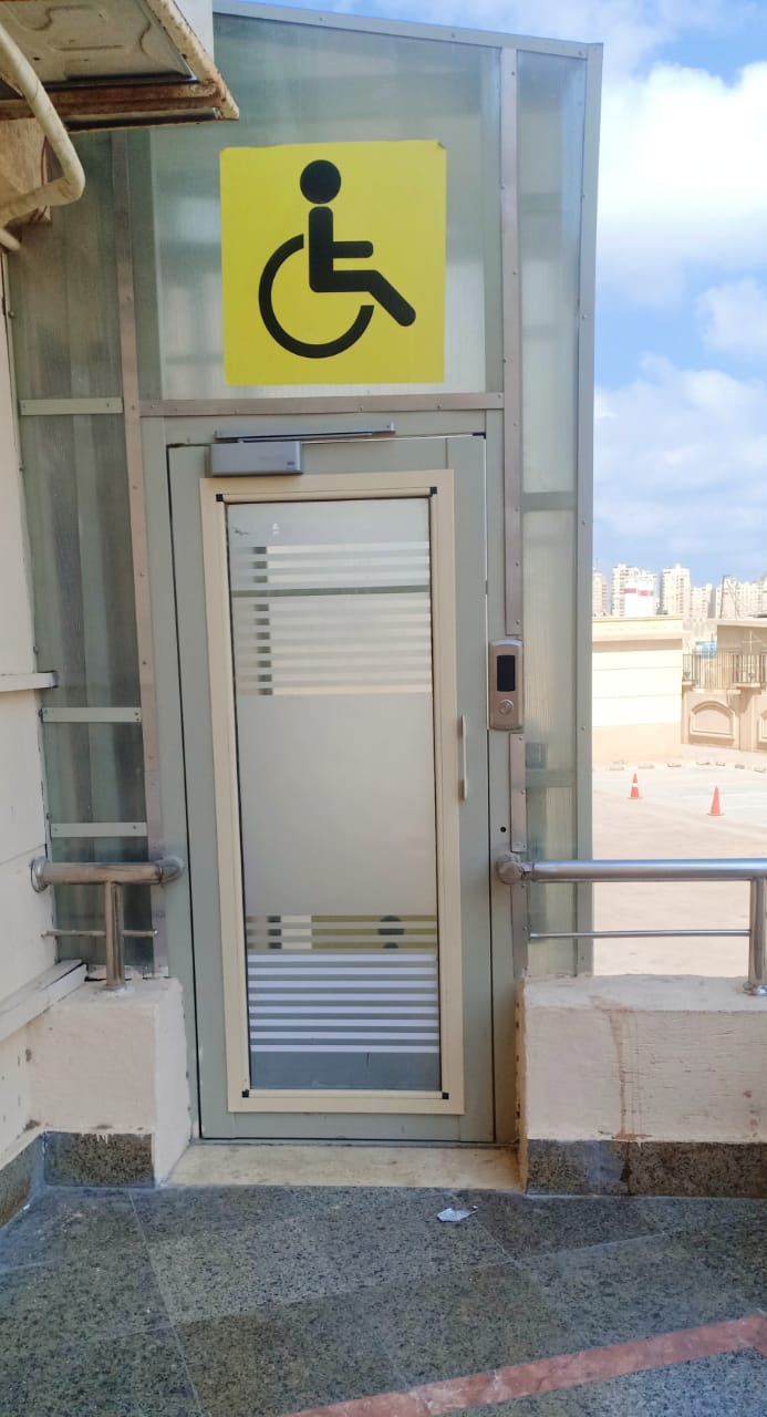 مصعد هيدروليكي بديوان عام محافظة الإسكندرية (2)