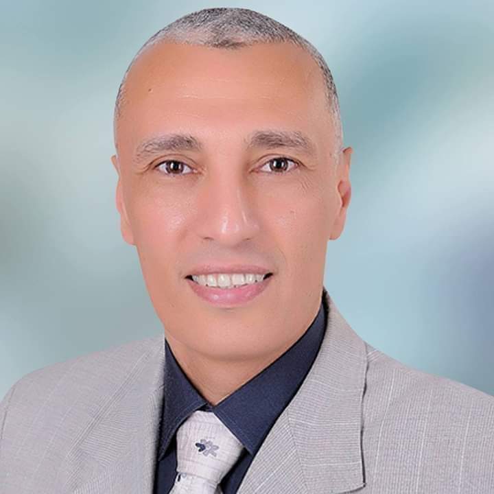 الدكتور أسامة عبد الفتاح مدنى