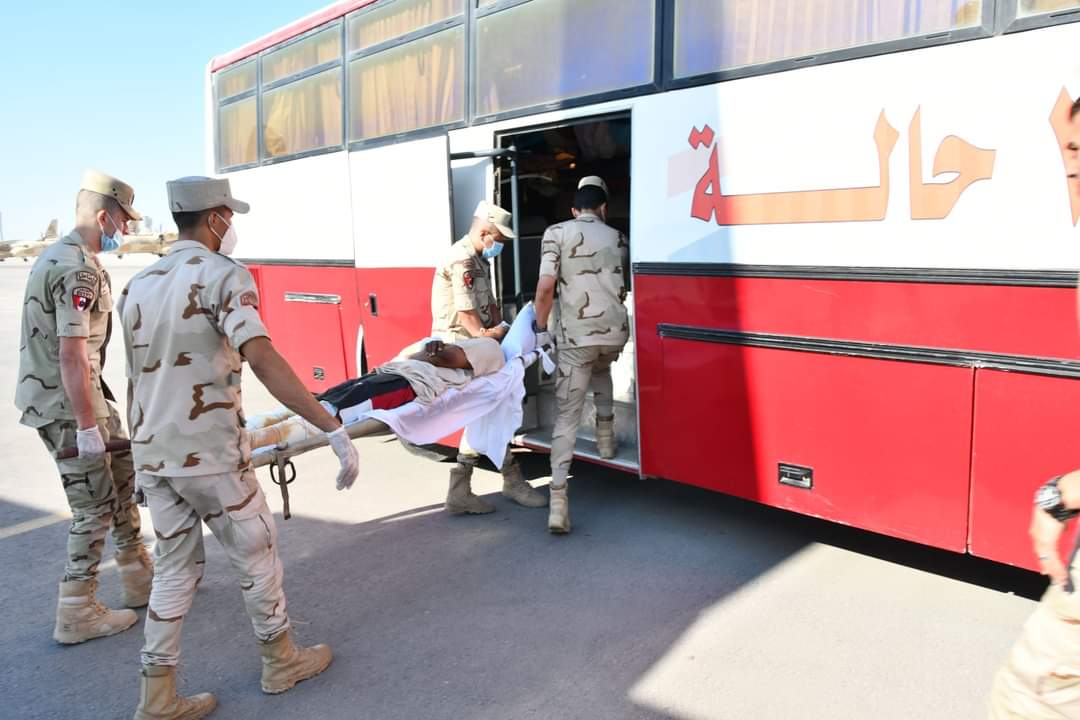 نقل مصابى إنفجار مدينة بنت بيه الليبية لتلقى العلاج بمستشفيات القوات المسلحة (3)