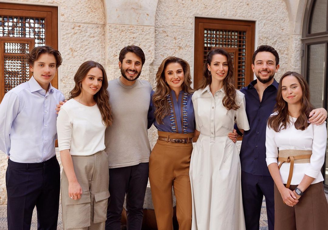 الملكة رانيا من عيد ميلادها مع عائلتها