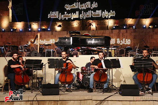 حفل عمر خيرت في ختام مهرجان القلعة (8)