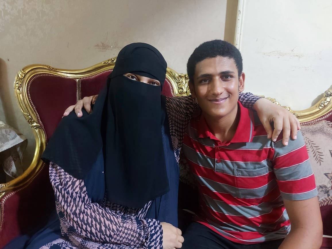 الرابع على الجمهورية