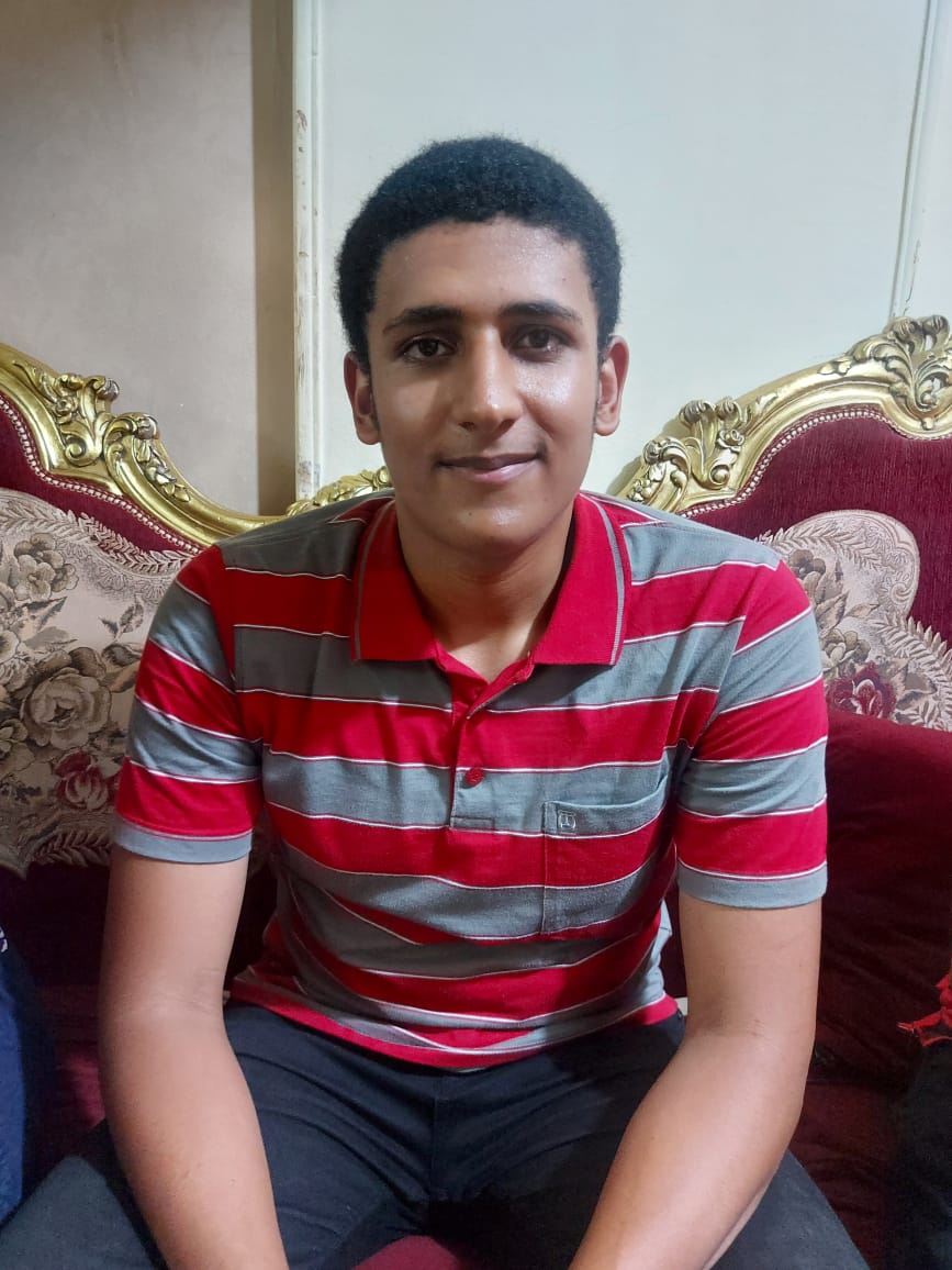 الطالب إسلام إبراهيم