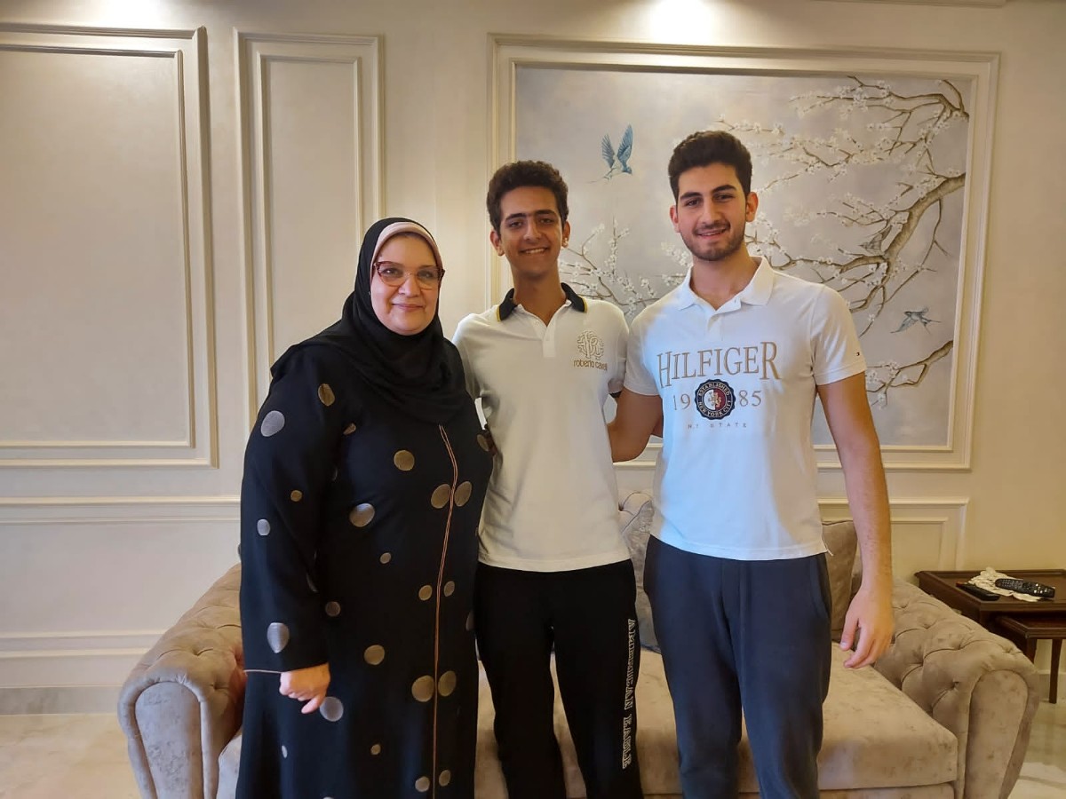 جانب من أسرة اسامه محارم