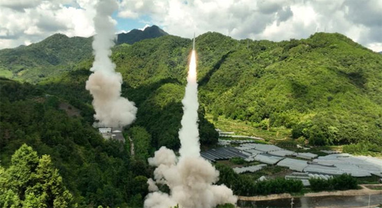 اختبارات صاروخية تقليدية في المياه قبالة الساحل الشرقي لتايوان