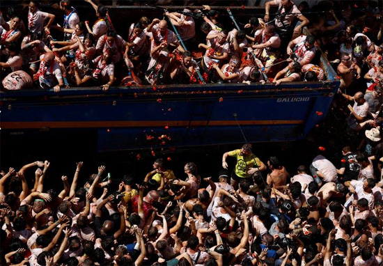 حشود إسبانية (2)
