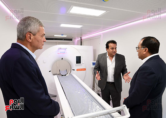 Madbouly inaugurates the MRI and cardiac catheterization units at El Alamein Hospital