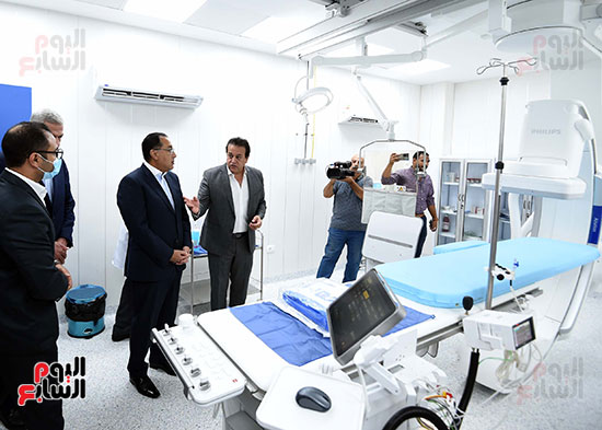 The Prime Minister inaugurates the MRI and cardiac catheterization units at El Alamein Hospital