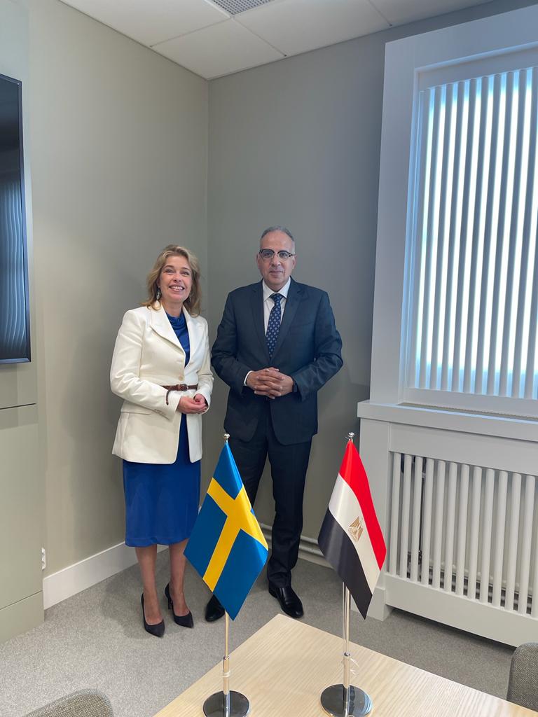 وزير الموارد المائية والرى مع وزيرة المناخ والبيئة السويدية