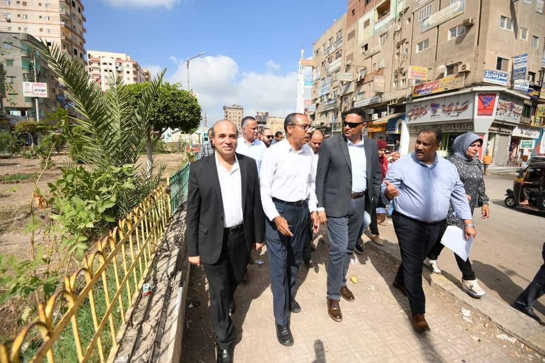 محافظ الدقهلية يوجه بتطوير شارع العروبة (2)