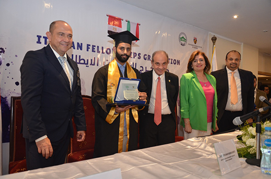 كلية طب الأسنان بجامعة مصر للعلوم والتكنولوجيا تحتفل بتخريج طلاب الزمالة  (7)