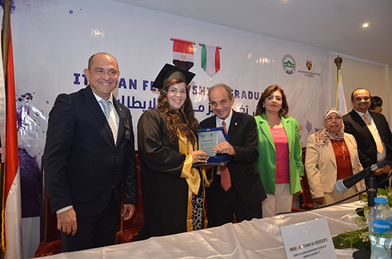 كلية طب الأسنان بجامعة مصر للعلوم والتكنولوجيا تحتفل بتخريج طلاب الزمالة  (1)
